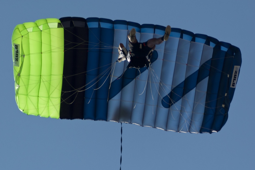 20190526_152608_Sebastian_Skydive_.jpg