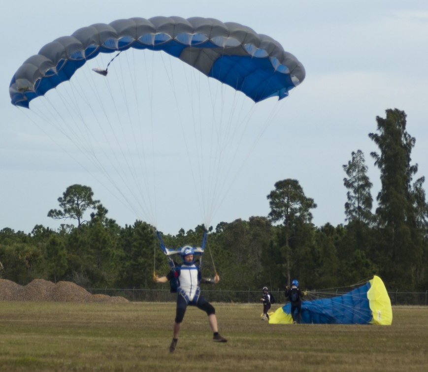 20191230 102706 Sebastian Skydive Aaron Sisk