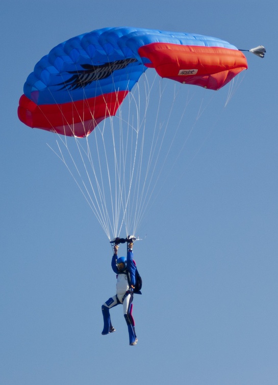 20200101_135552_Sebastian_Skydive_DavidBryant.jpg