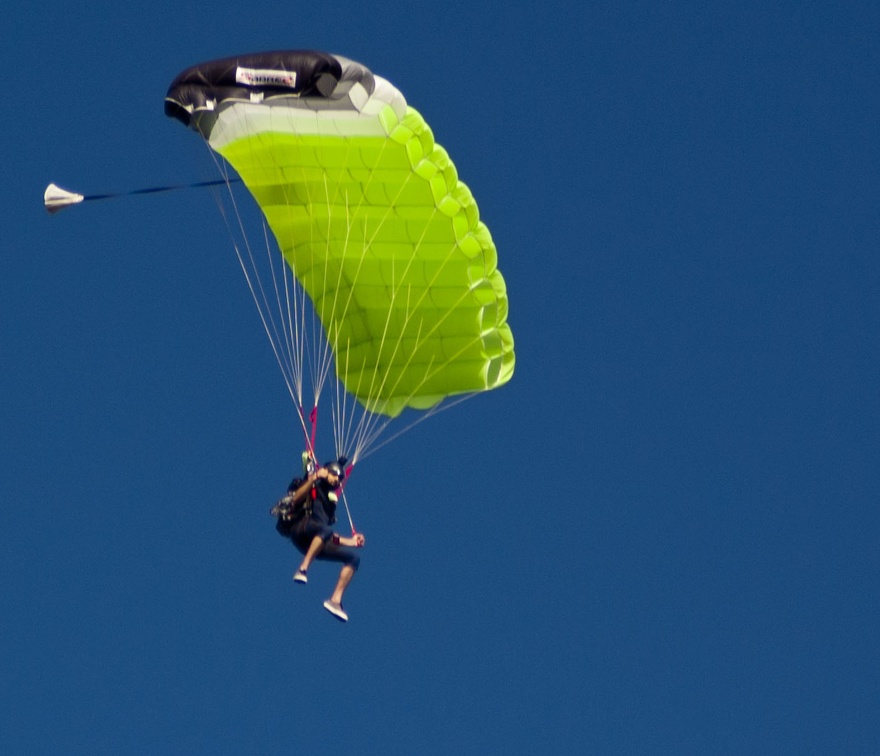 20191226_144130_Skydive_Sebastian_Dip_Patel.jpg