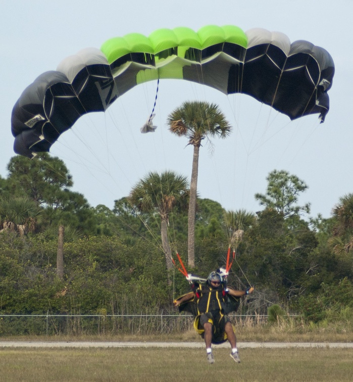 20191230 155242 Sebastian Skydive Vibu