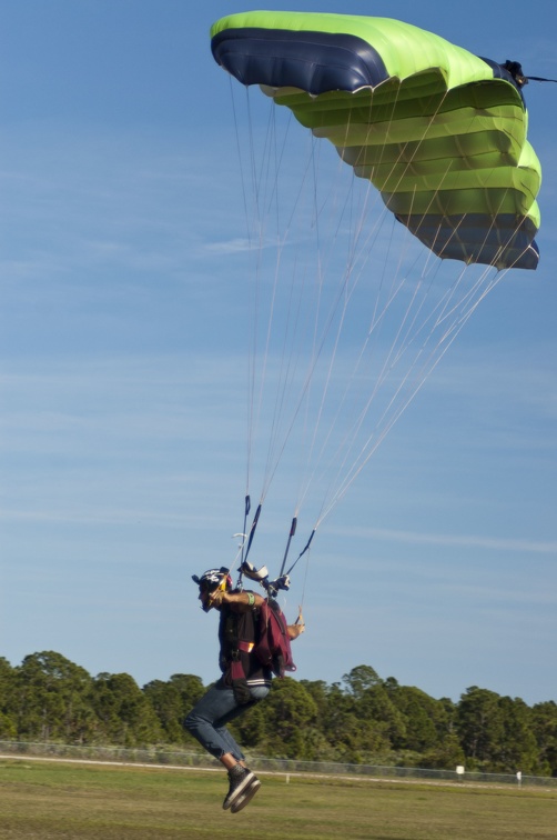 20200101 141128 Sebastian Skydive Doug Dickey