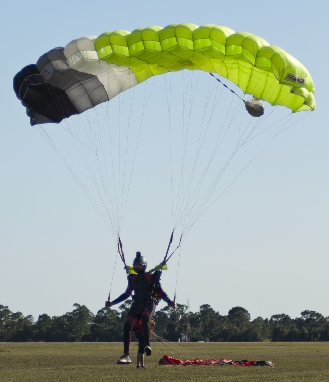 20200101 144428 Sebastian Skydive Dip Patel