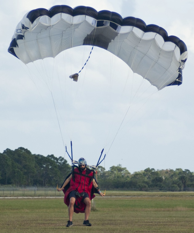 20191230 153338 Sebastian Skydive 