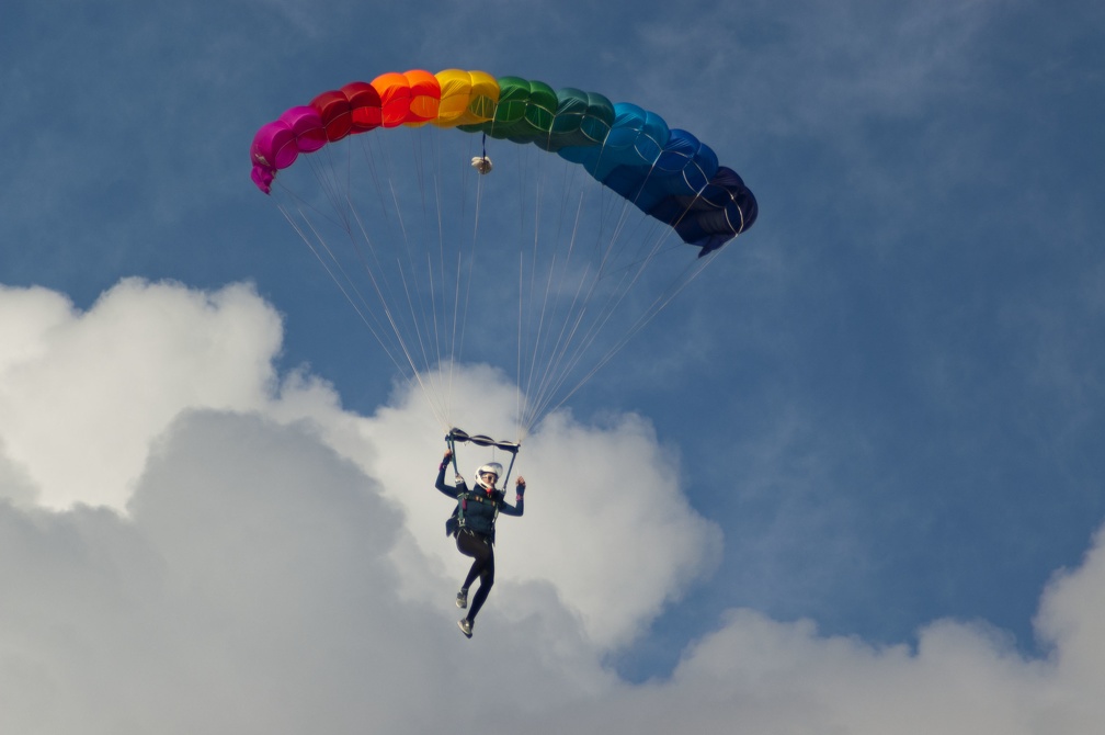 20191230 150824 Sebastian Skydive LizLazarJohnson