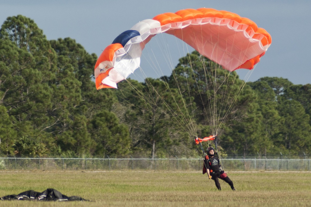 20191230_144536_Sebastian_Skydive_Arman_and_Friends.jpg