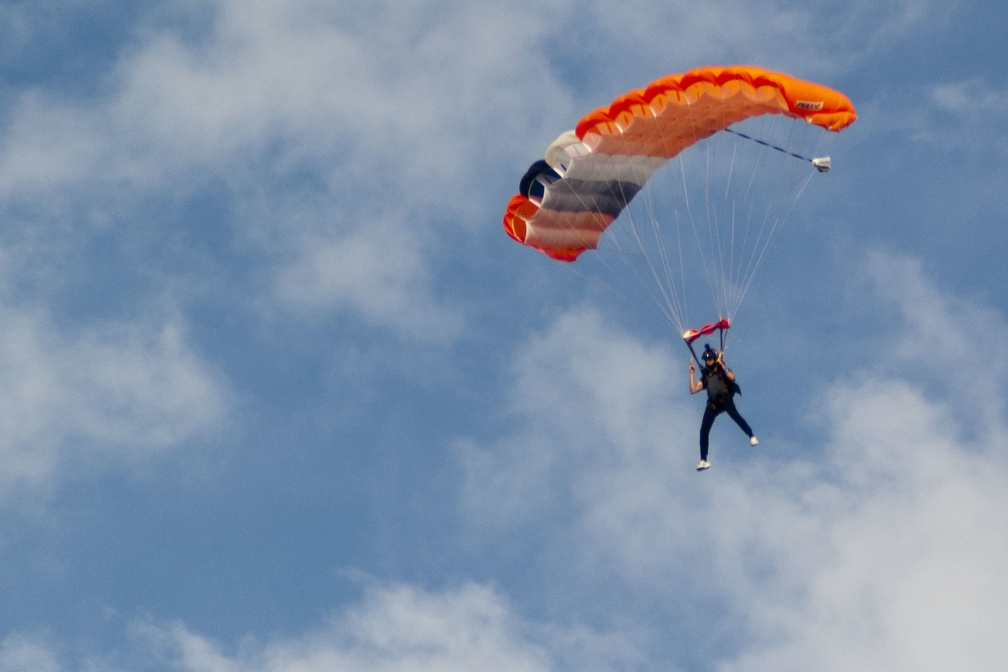 20191230 144644 Sebastian Skydive Arman and Friends