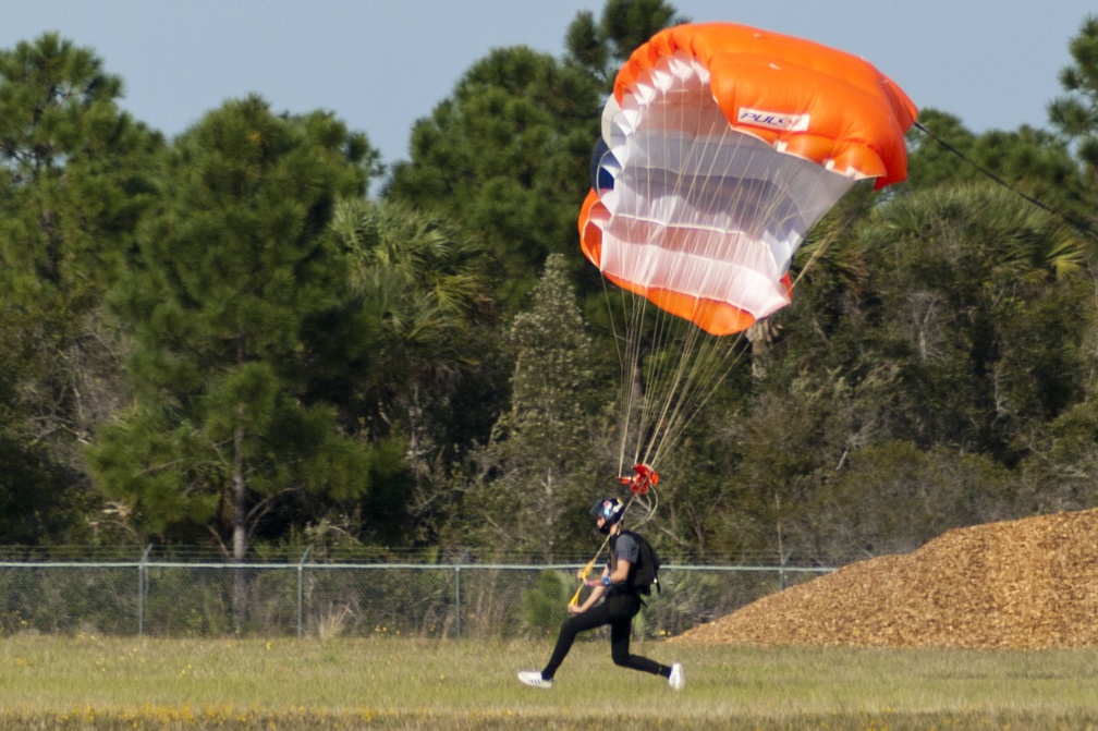 20191230 144708 Sebastian Skydive Arman and Friends