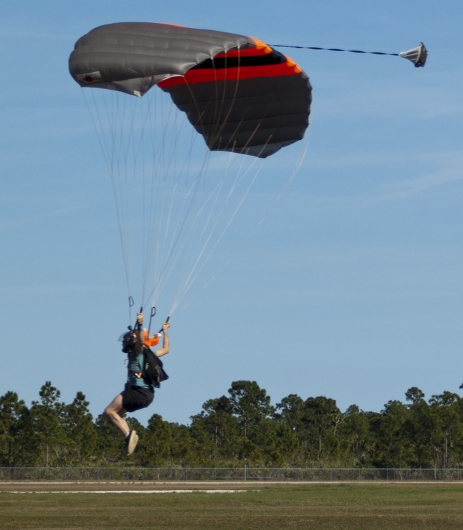 20200101 133206 Sebastian Skydive Zach Anderson