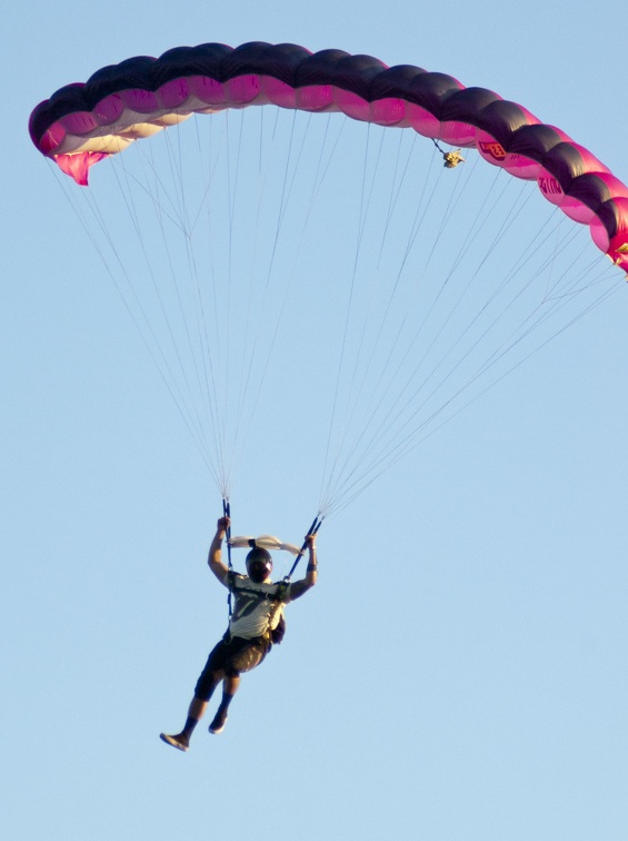 20200101_170842_Sebastian_Skydive_Ralph_Sathre.jpg