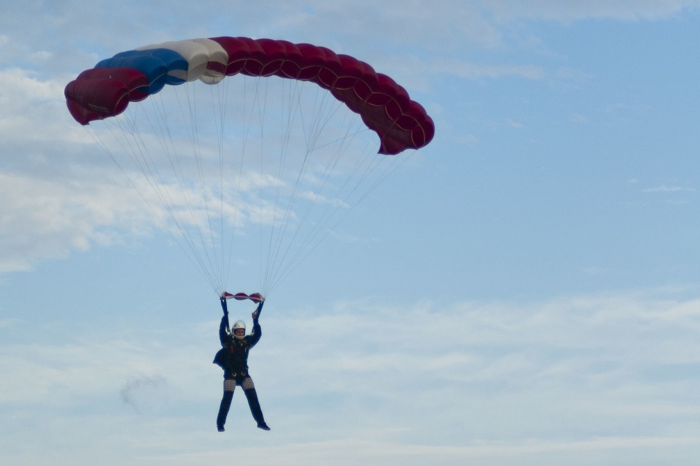 20191230 161002 Sebastian Skydive Lou