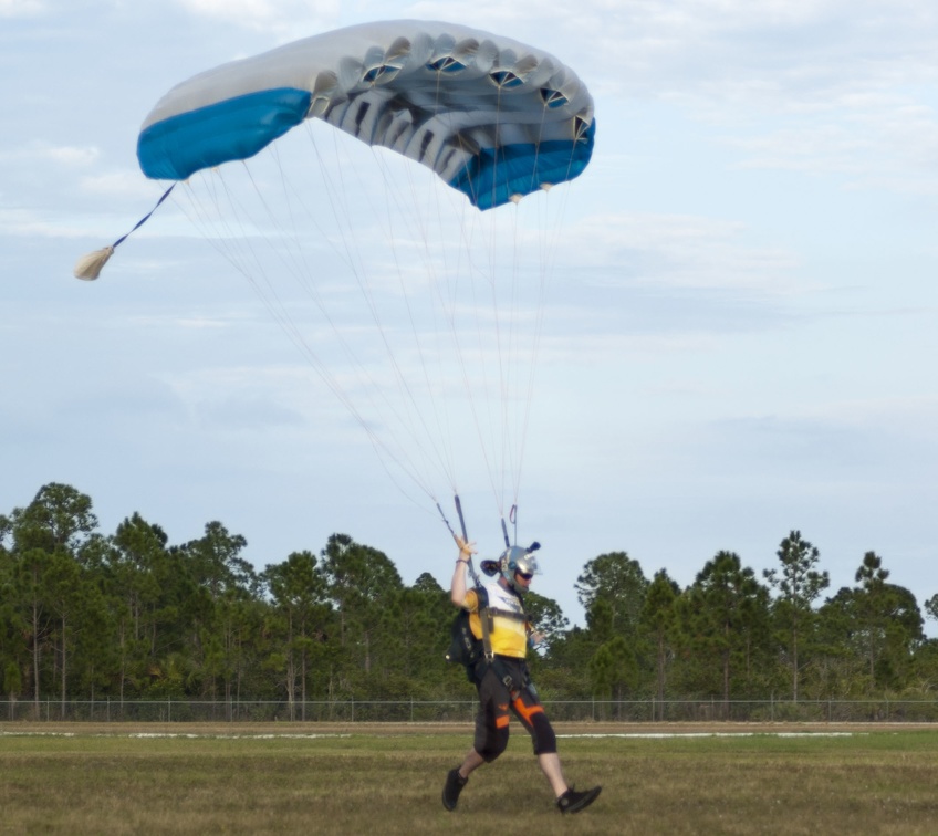 20191230 162318 Sebastian Skydive MikeV