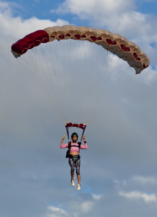 20191230_163440_Sebastian_Skydive_.jpg