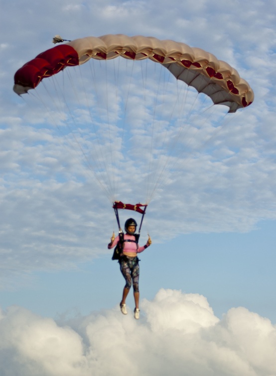 20191230_163446_Sebastian_Skydive_.jpg