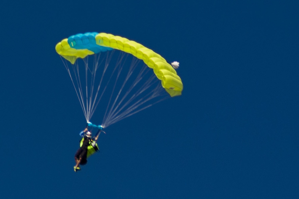 20191130_141844_Sebastian_Skydive_.jpg