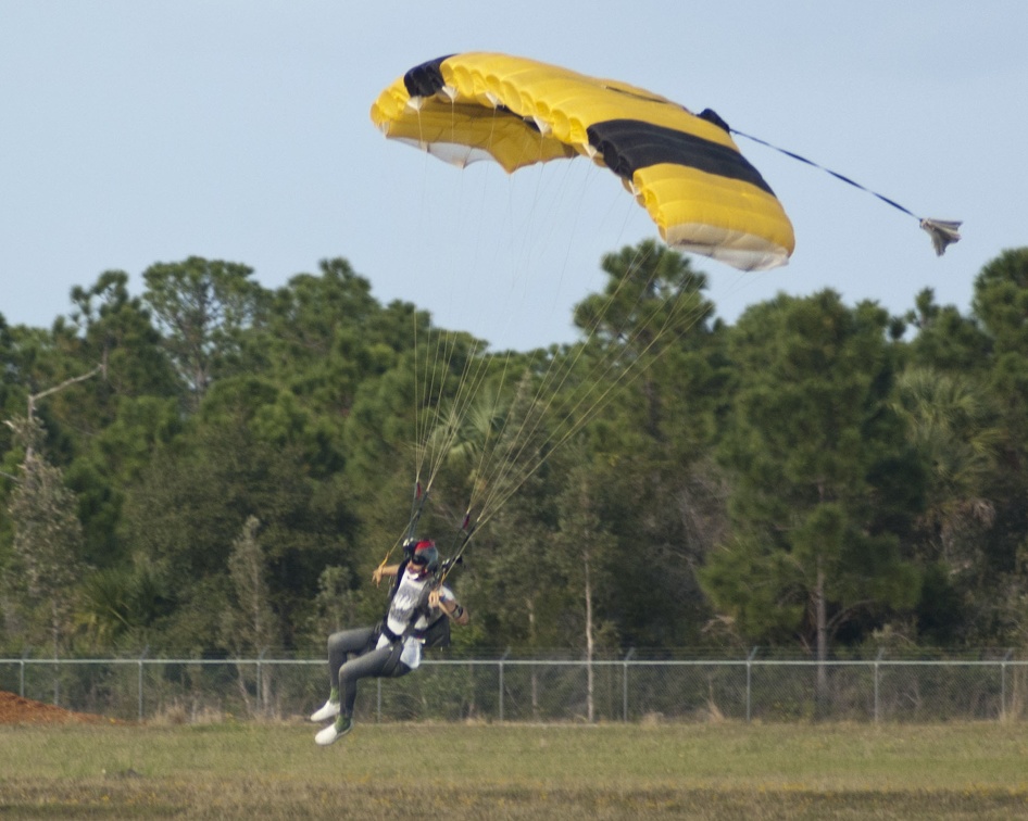 20191230_154046_Sebastian_Skydive_Rafael_Dunin.jpg