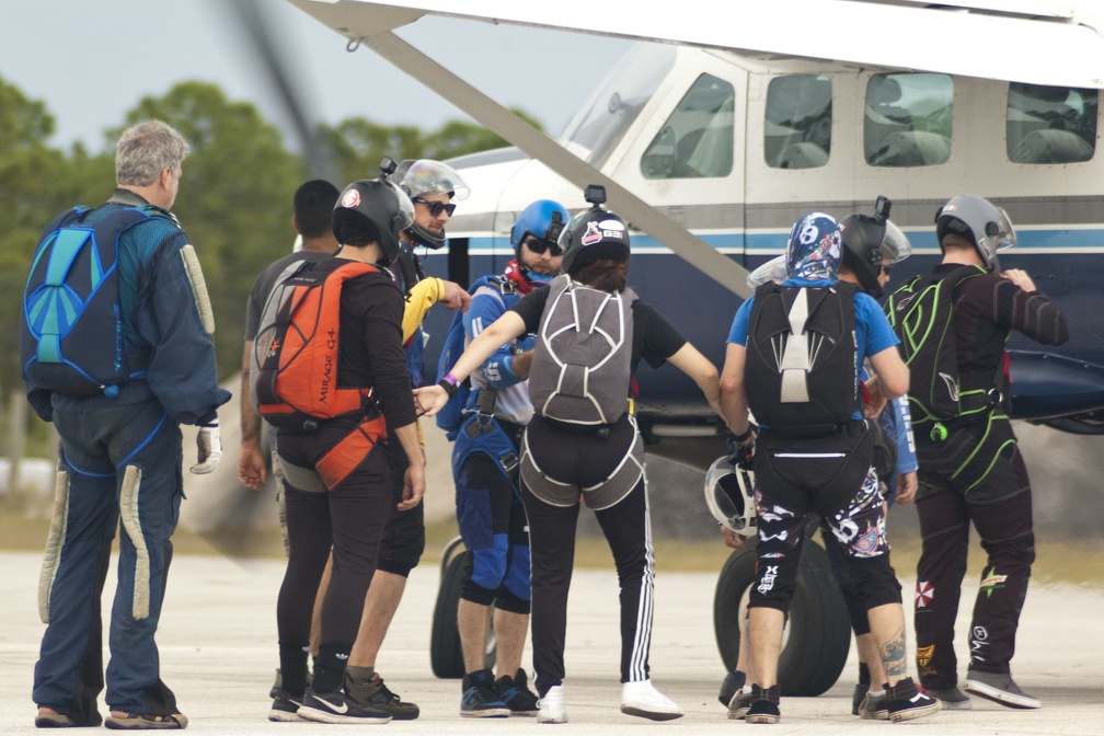 20191230 141832 Sebastian Skydive Arman and Friends