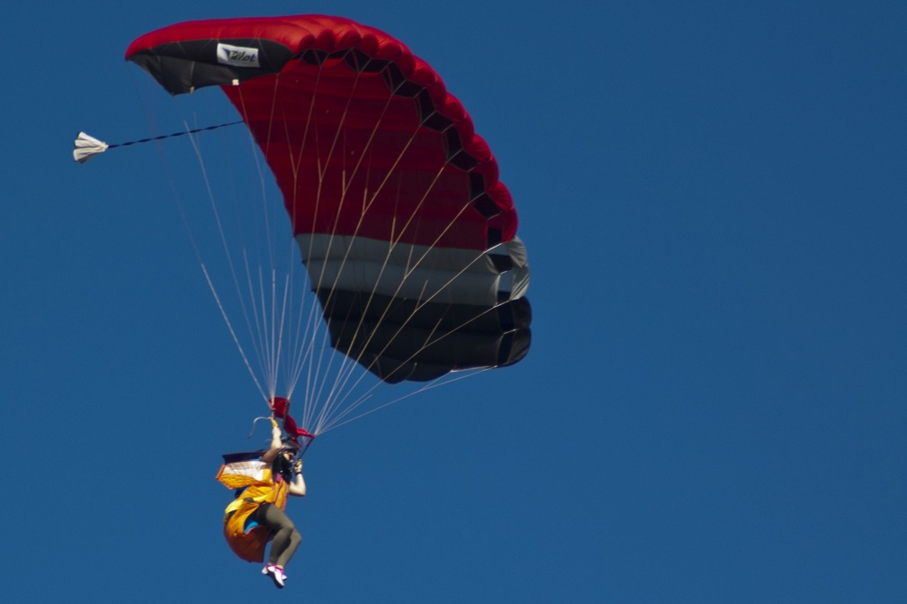 20191130_142028_Sebastian_Skydive_.jpg