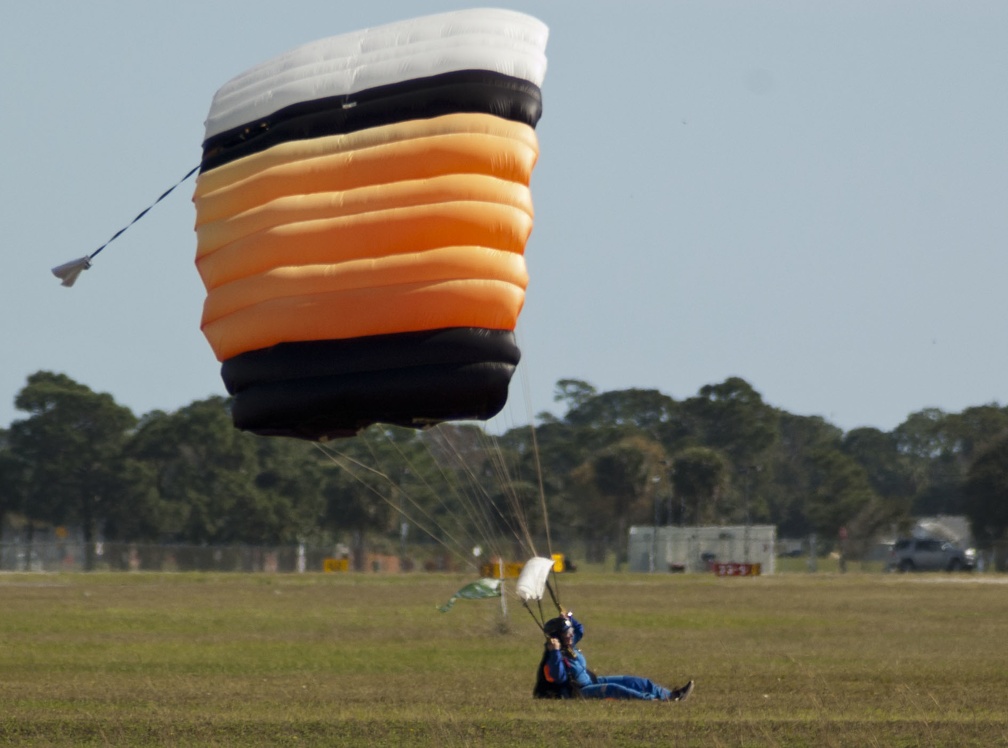 20200119_125012_Sebastian_Skydive_Jandee_Turner.jpg