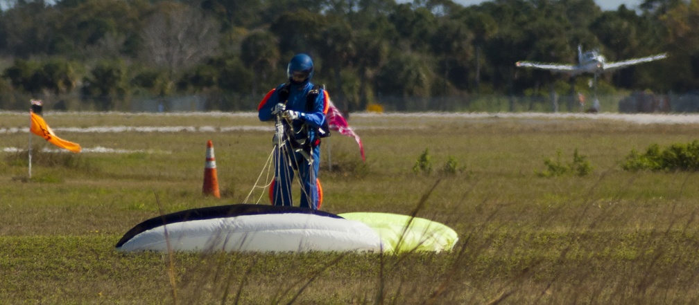 20200125_125848_Sebastian_Skydive_Marc_Plane.jpg