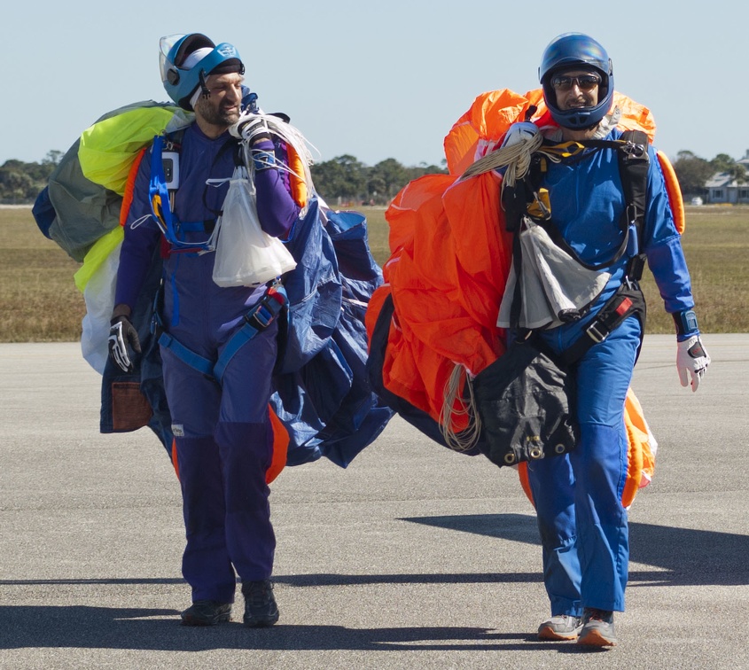 20200202_134254_Sebastian_Skydive_Marc_PaulC.jpg