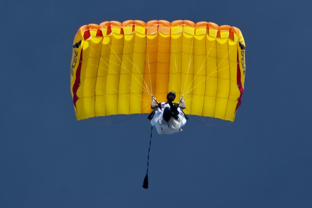 20200208 101928 Sebastian Skydive GeorgeSevers