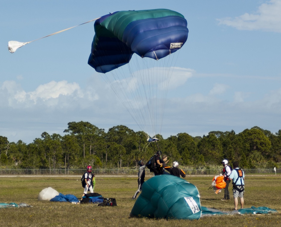 20200216 150106 Sebastian Skydive Tandems