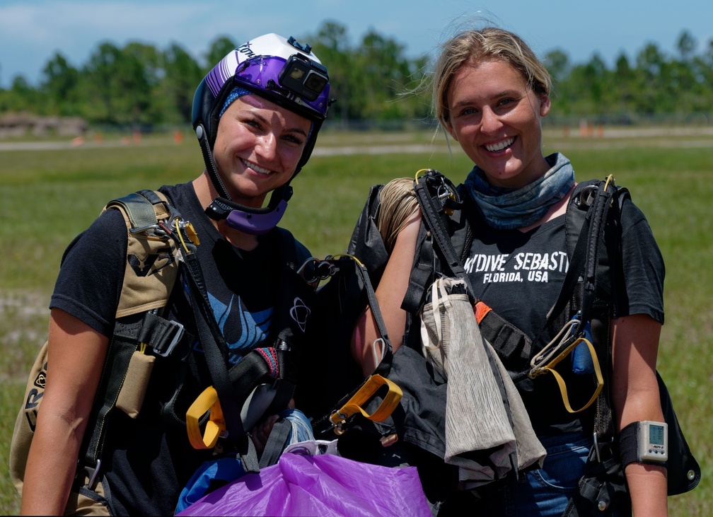 20210718 144436 Sebastian Skydive LindseyCMiller MarissaDuvall Sm