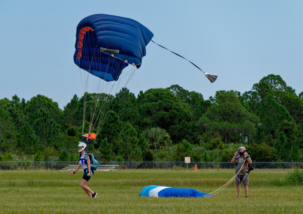 20210904 120253 Sebastian Skydive NicoleWinter MikeArthurSm