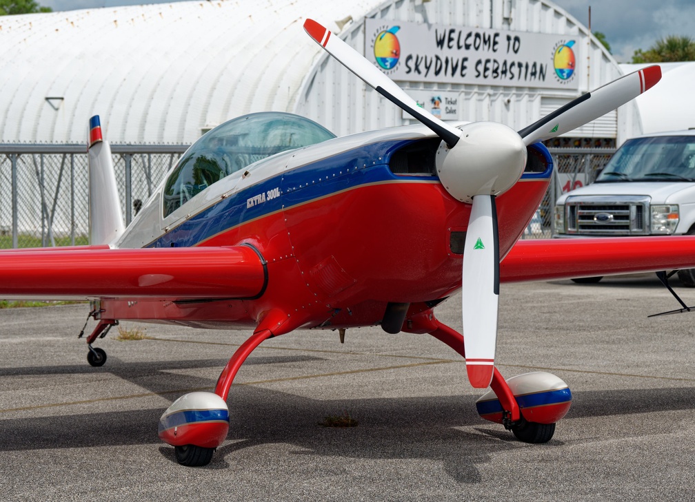 20210917 113629 Sebastian Skydive ExtraFlugzeugbau300L Plane Sm