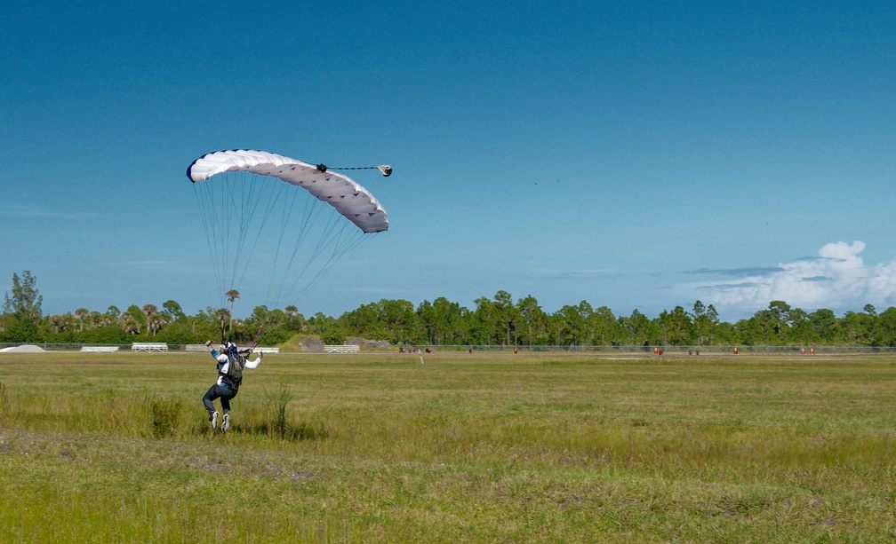 20211022_150134_Sebastian_Skydive_DanAdams.jpg