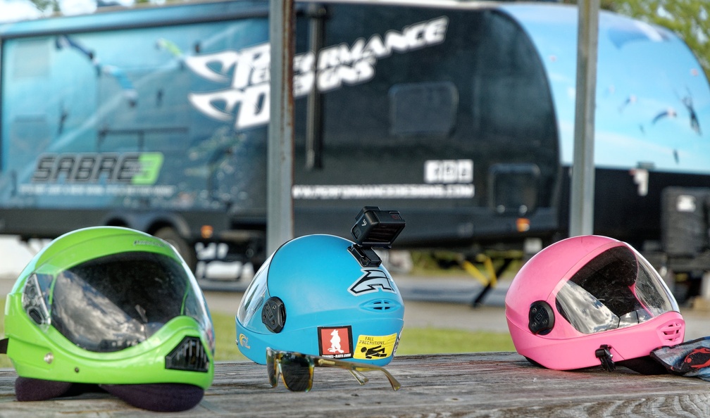 20201114_091106_Sebastian_Skydive_Helmets.jpg