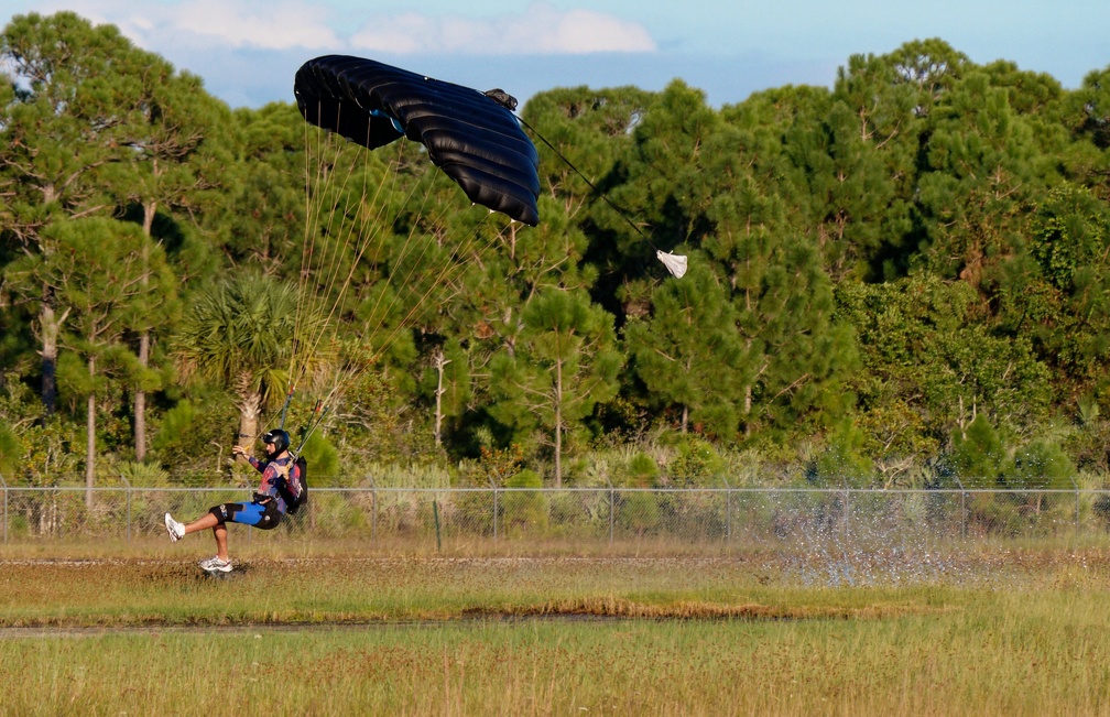 20211031_173027_Sebastian_Skydive_AndreiKapylou.jpg