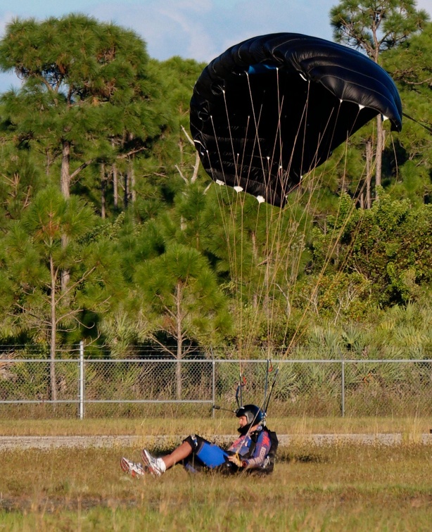 20211031_173029_Sebastian_Skydive_AndreiKapylou.jpg