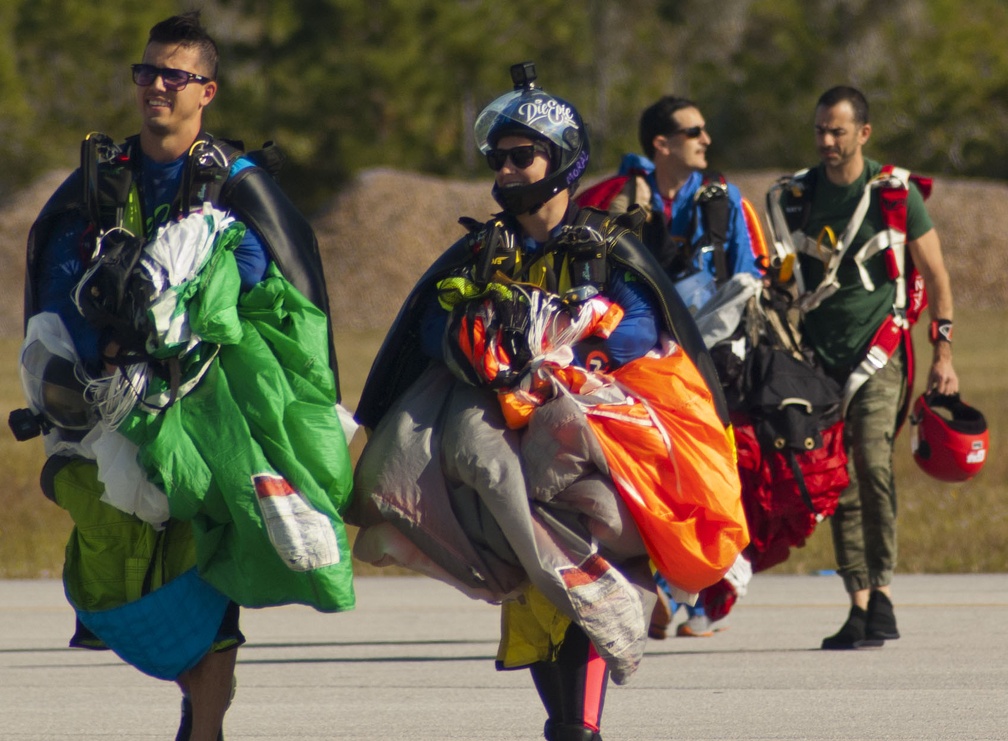 20191130 100348 Sebastian Skydive Marc KurtisStrigl BiancaDaSilva NaftaliMizrachi