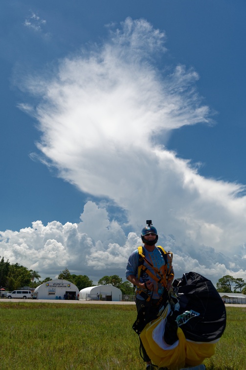 20210718_144307_Sebastian_Skydive_RyanHathaway_Clouds.jpg