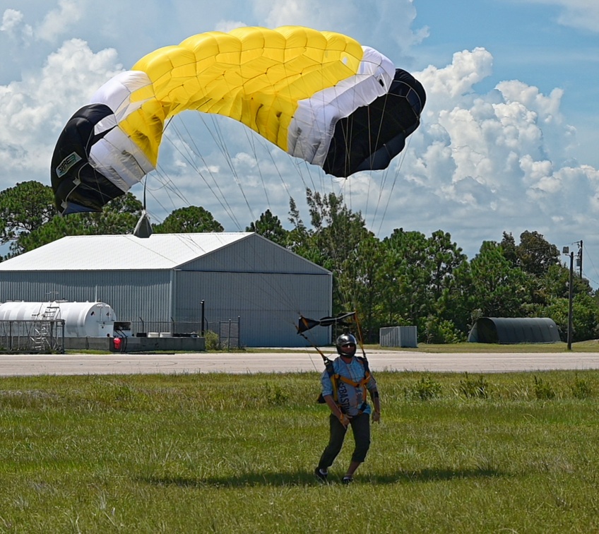 20210718 144017 Sebastian Skydive RyanHathaway Clouds