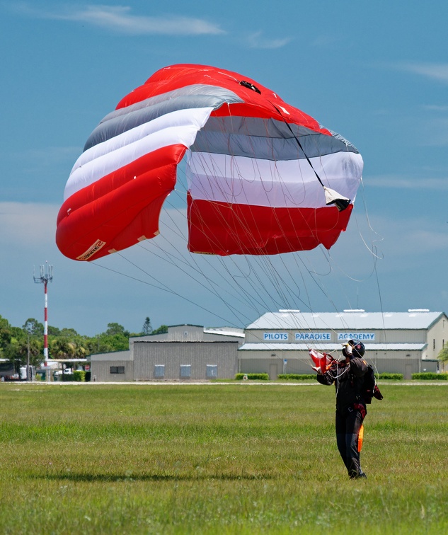 20210718_141303_Sebastian_Skydive_ByronGaskin.jpg