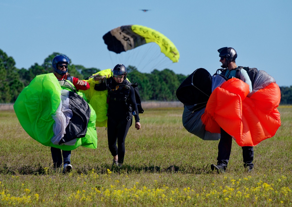 20211126_130159_Sebastian_Skydive_ChadHinkley_NataliSalama_Joshua_maybe.jpg