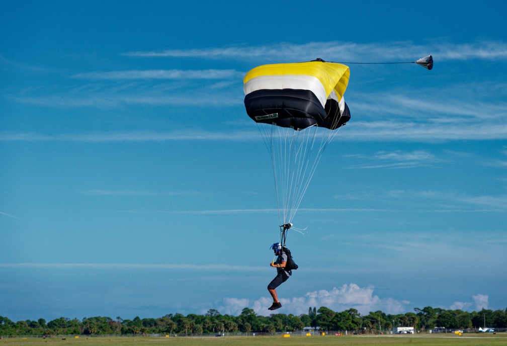 20211015_162539_Sebastian_Skydive_ChadHinkley.jpg