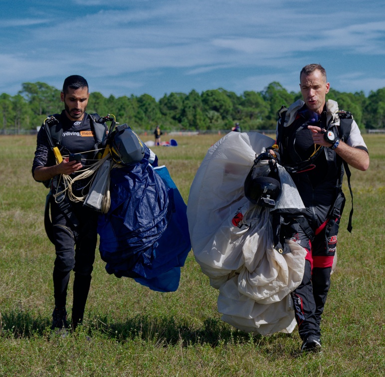 20211113 121801 Sebastian Skydive DeepGandecha MaxCohn