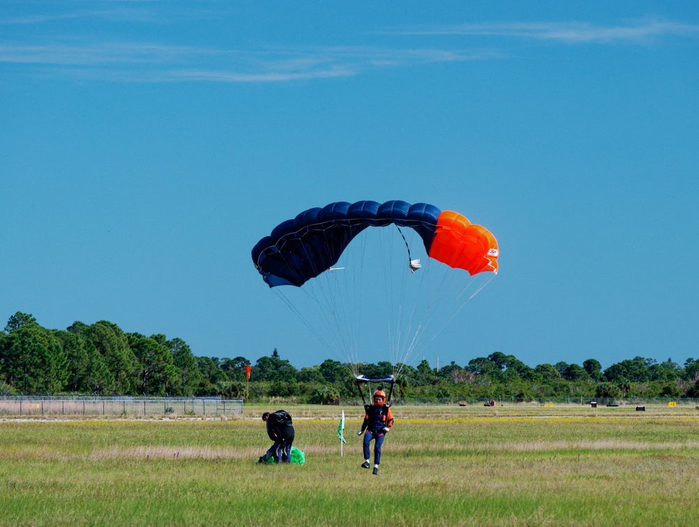 20211126 132649 Sebastian Skydive MikeParker OxanaBobrovskaya (3964 visits) 20211126 132649 Sebastian Skydive MikeParker OxanaBobrovskaya