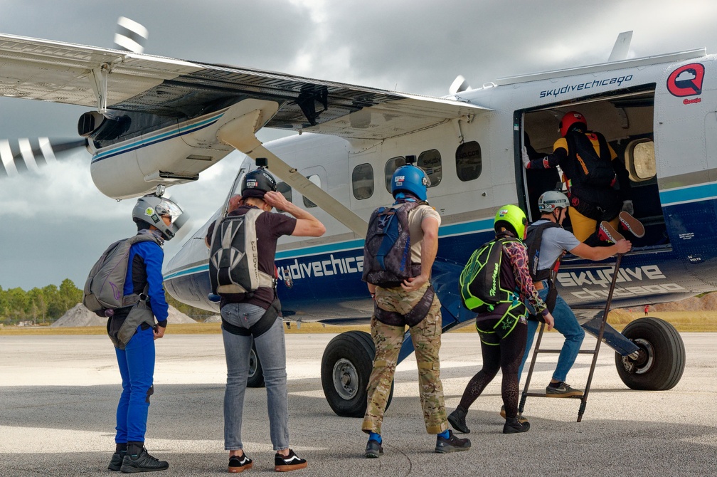 20201230_095504_Sebastian_Skydive_DaveChen_BradHunt.jpg