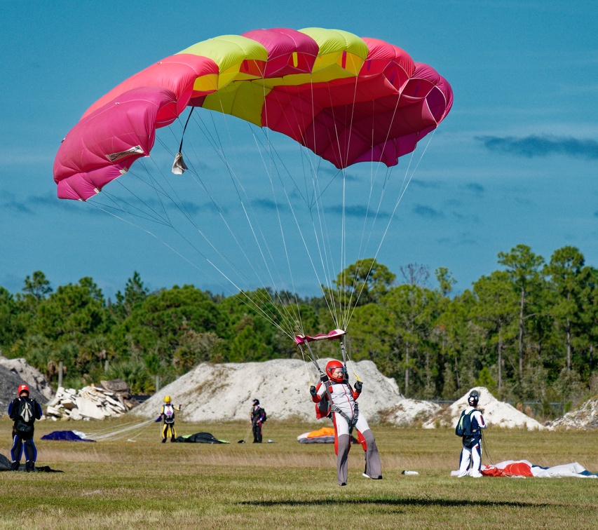 20211217_130425_Sebastian_Skydive_AllAmericanBigWaySkillsCamp_ElenaM.jpg