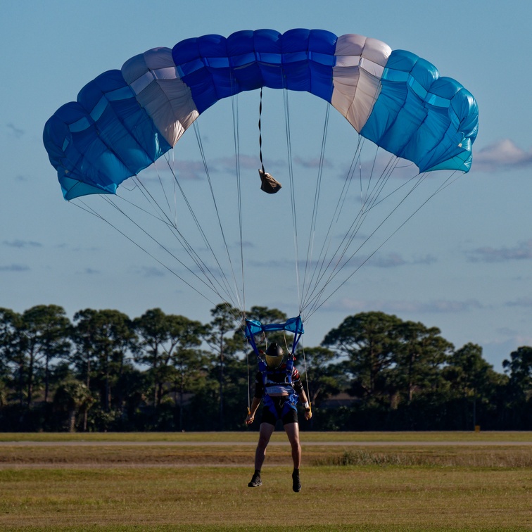 20211226_153924_Sebastian_Skydive_CasianBirta.jpg