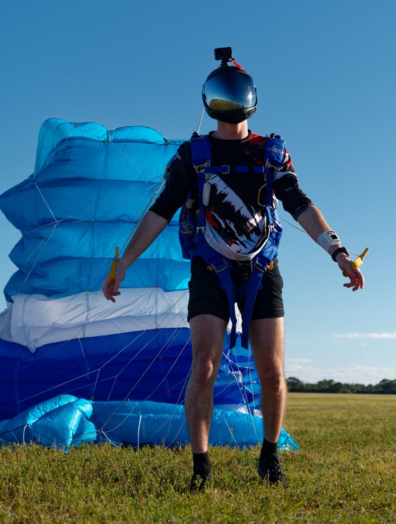 20211226_153948_Sebastian_Skydive_CasianBirta.jpg