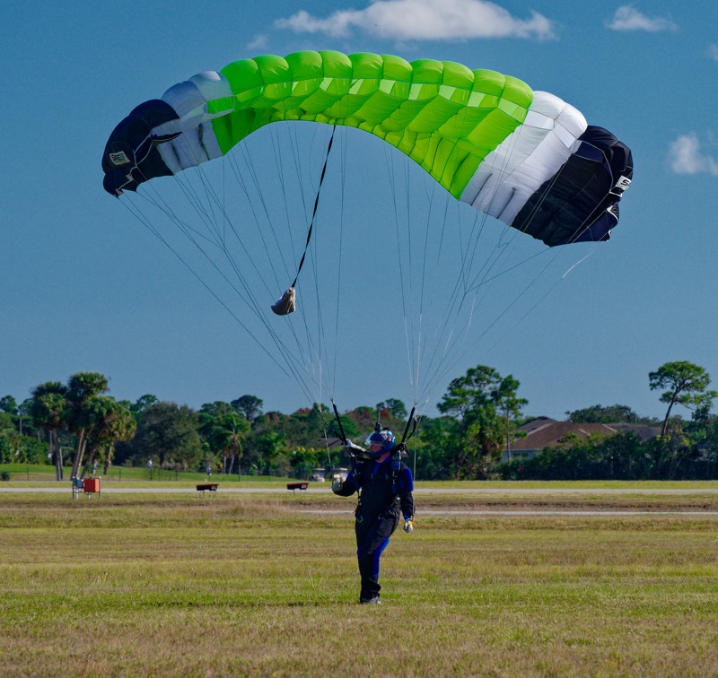 20211226_145346_Sebastian_Skydive_Chris Thomas.jpg