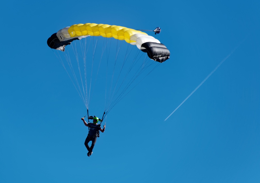 20211226 152109 Sebastian Skydive Greg