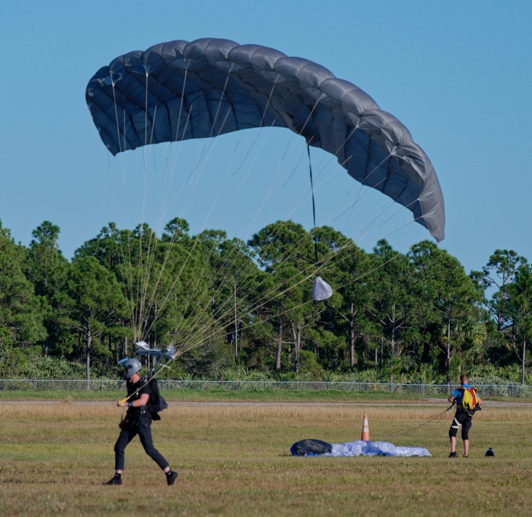 20211226_152131_Sebastian_Skydive_BraydenJoyce_RoyalHamilton.jpg