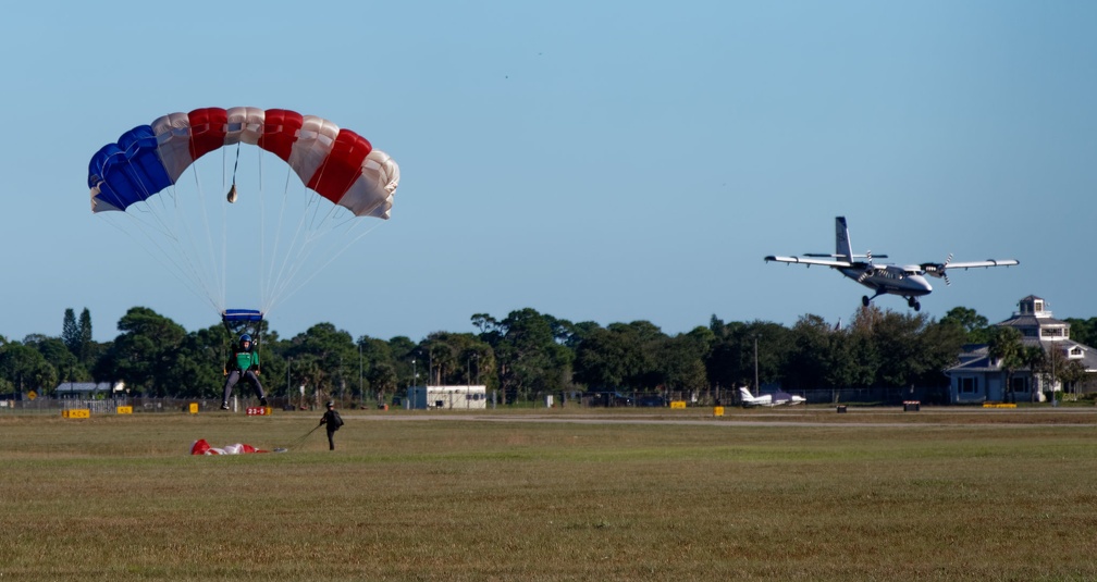 20211226 152224 Sebastian Skydive AnthonyShaleesh Plane